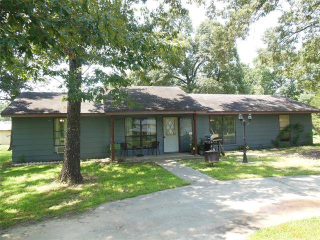 27 County Road 44120, Powderly, TX 75473