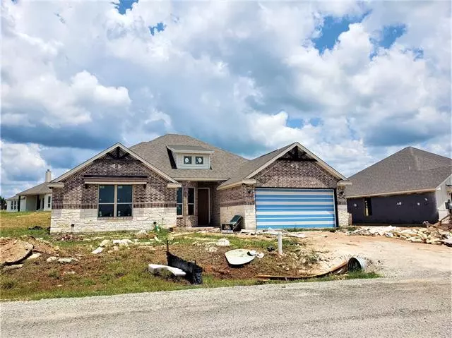 3018 Promenade Drive, Granbury, TX 76049