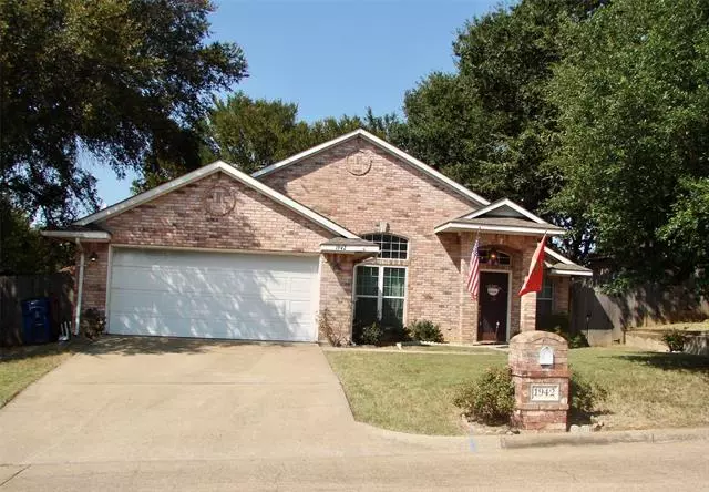 1942 Oxford Drive, Kaufman, TX 75142