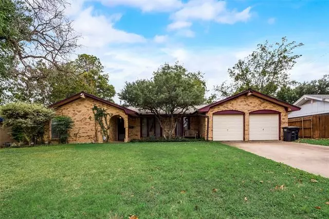 4721 Wheelock Drive, Fort Worth, TX 76133