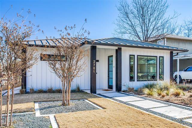 2701 Gordon Avenue, Fort Worth, TX 76110