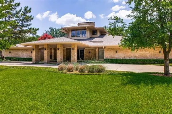 Dallas, TX 75248,16814 Club Hill Drive