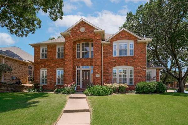 955 Inverness Circle, Highland Village, TX 75077