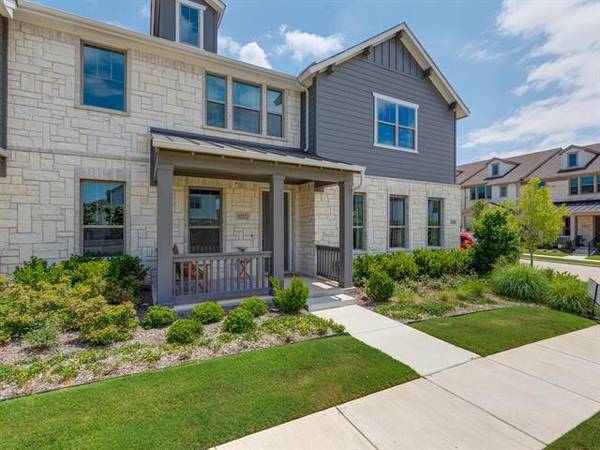 6525 Northern Dancer Drive, North Richland Hills, TX 76180