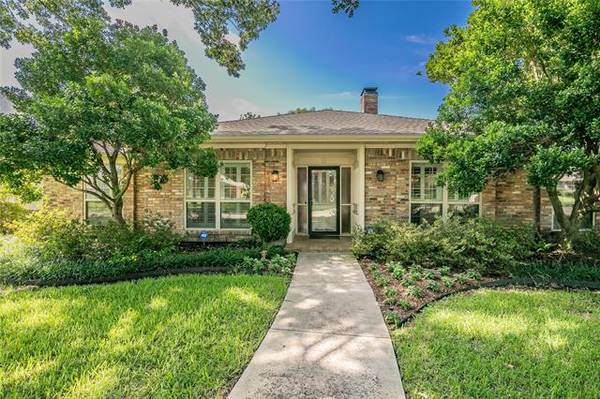 1115 Chesterton Drive, Richardson, TX 75080