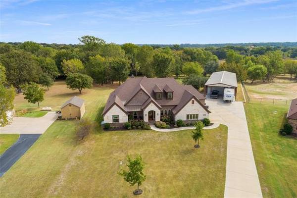 189 Brook Hollow Lane, Weatherford, TX 76088