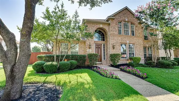 Plano, TX 75024,8720 Country Glen Crossing