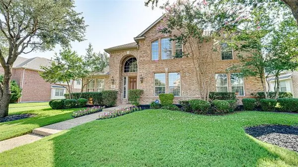 Plano, TX 75024,8720 Country Glen Crossing