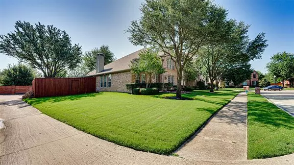 Plano, TX 75024,8720 Country Glen Crossing