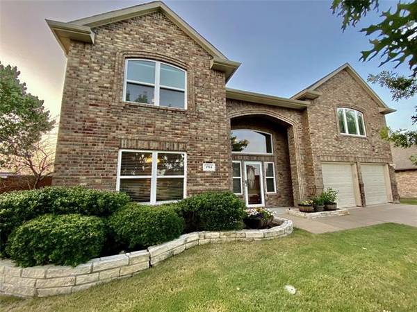 1914 Duck Walk Way, Wylie, TX 75098