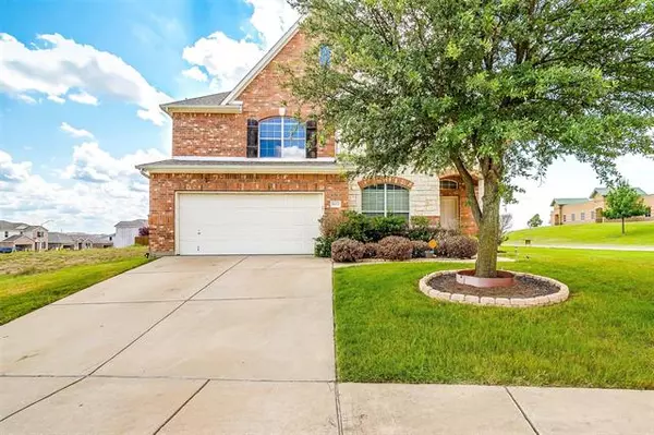 8124 Cedar Lake Lane, Fort Worth, TX 76123