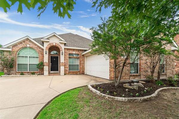 8602 Royal Montreal Drive, Rowlett, TX 75089