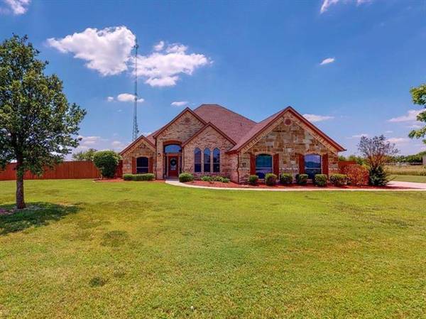 150 Canyon Drive, Decatur, TX 76234