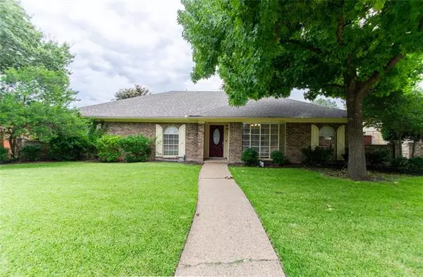 6007 Canyon Springs Road, Dallas, TX 75248