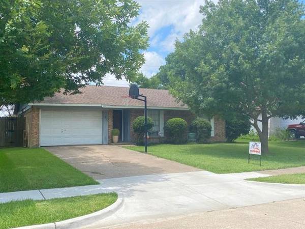 4421 Via Del Norte, Mesquite, TX 75150