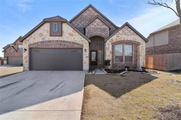 609 Rocky Haven Court, Saginaw, TX 76179