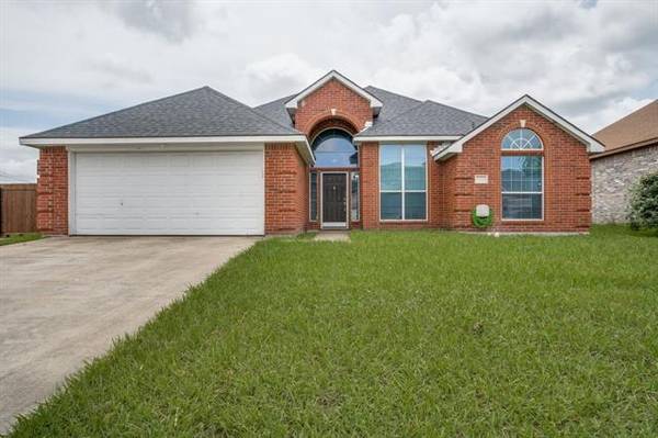 758 Fairview Avenue, Seagoville, TX 75159