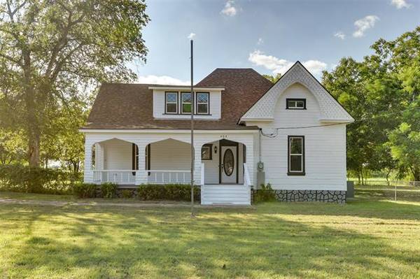 404 West Avenue, Milford, TX 76670