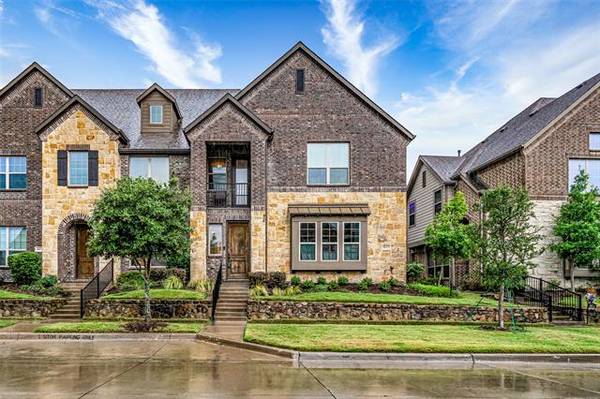 4661D Dozier,  Carrollton,  TX 75010