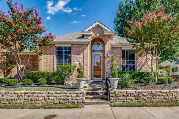 950 Bluffview Drive, Rockwall, TX 75087