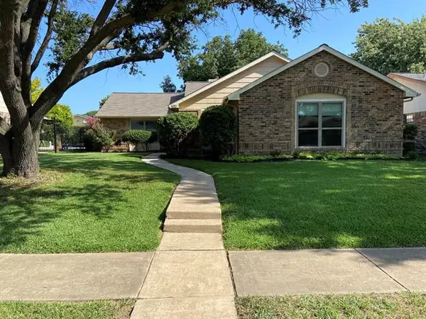 4312 Fryer Street, The Colony, TX 75056