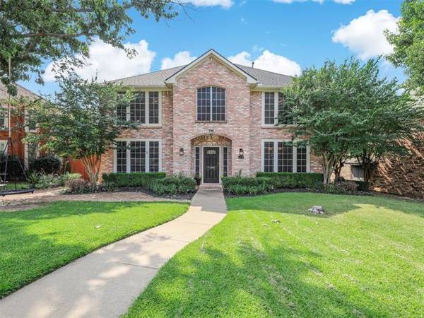 2002 Diamond Ridge Circle, Carrollton, TX 75010