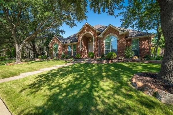 Coppell, TX 75019,824 Blue Jay Lane