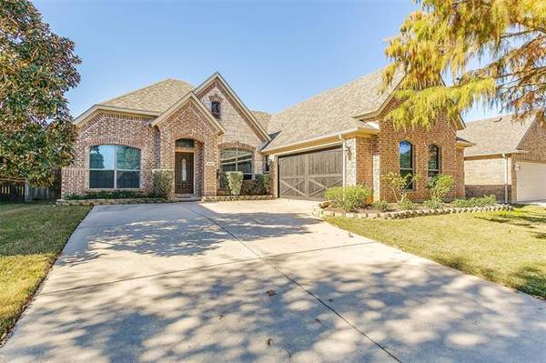 920 Monticello Drive, Burleson, TX 76028