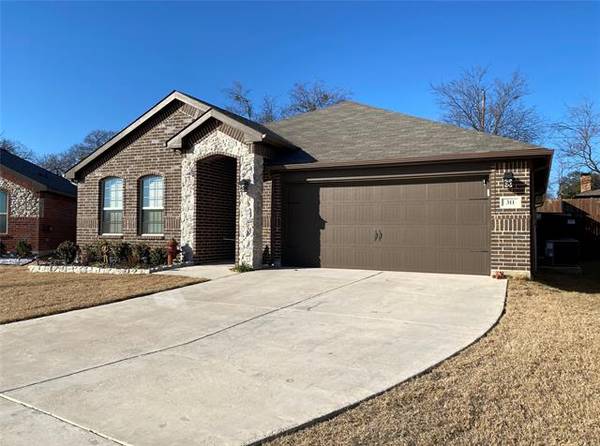 311 High Point Way, Justin, TX 76247