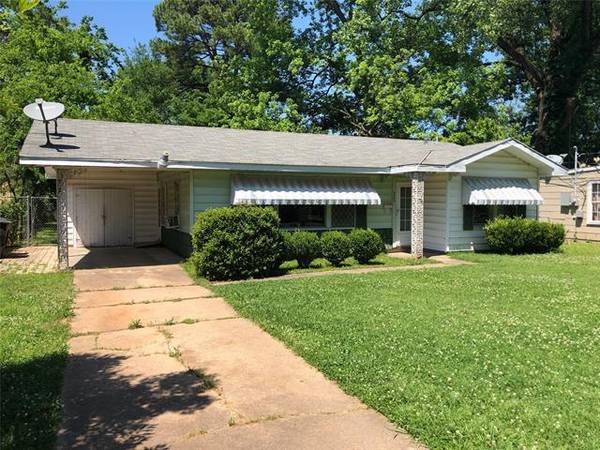 2369 Julia Street, Bossier City, LA 71112