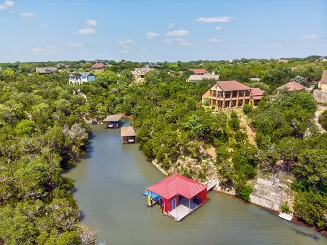 3004 Grand Point Court, Granbury, TX 76049