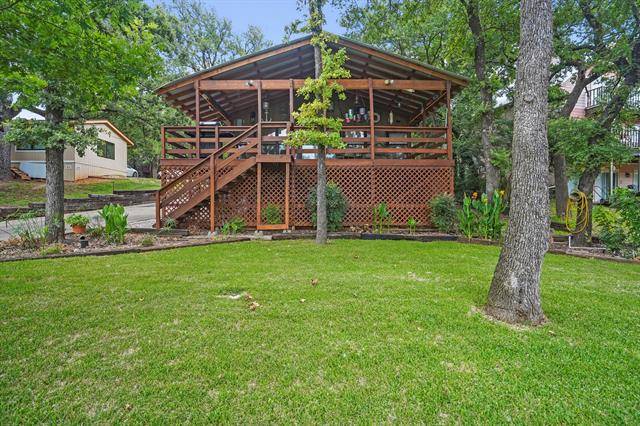 1616 Woodview Drive, Alvarado, TX 76009