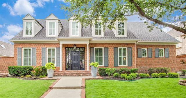 2413 Clearspring Drive S, Irving, TX 75063