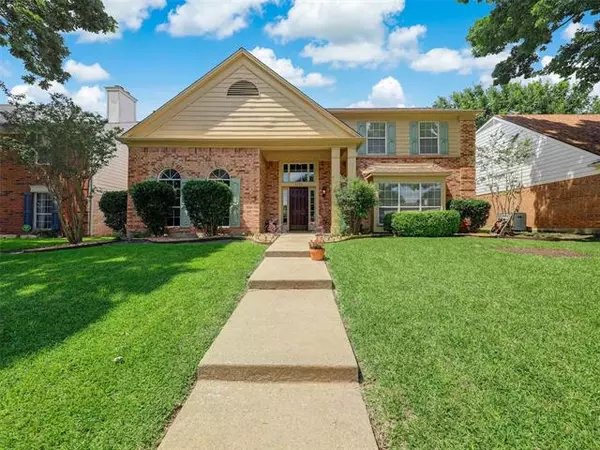 2121 Lansdown Drive, Carrollton, TX 75010