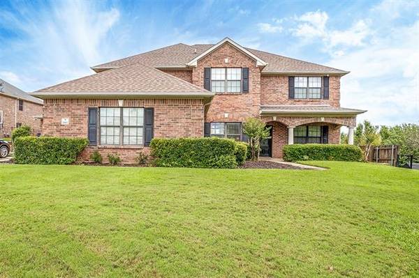 2802 Pinnacle Drive, Burleson, TX 76028