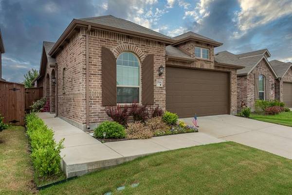 1966 Obsidian Trail, Heartland, TX 75126