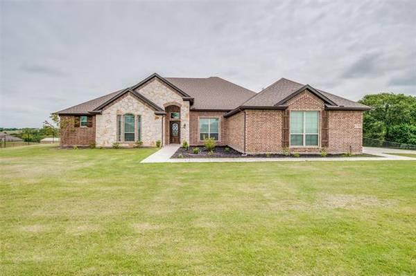 2707 Naomi Court, Farmersville, TX 75442