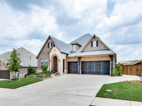 1024 Fairway Ranch Parkway, Roanoke, TX 76262