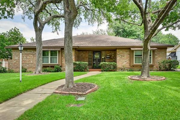 4905 Marble Falls Road, Fort Worth, TX 76103