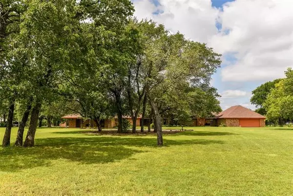 Granbury, TX 76049,3211 N Chaparral Estates Court