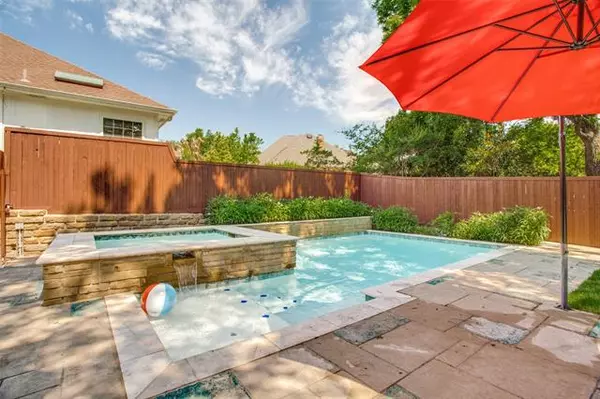 Mckinney, TX 75072,1116 Shady Oaks Circle