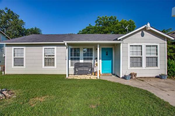 2624 Frazier Avenue, Fort Worth, TX 76110