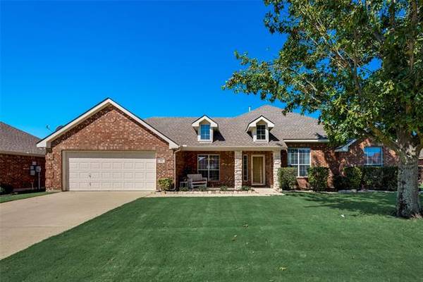 206 Chinaberry Trail, Forney, TX 75126