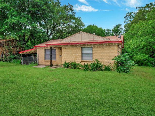 1509 Woodcrest Drive, Mesquite, TX 75149