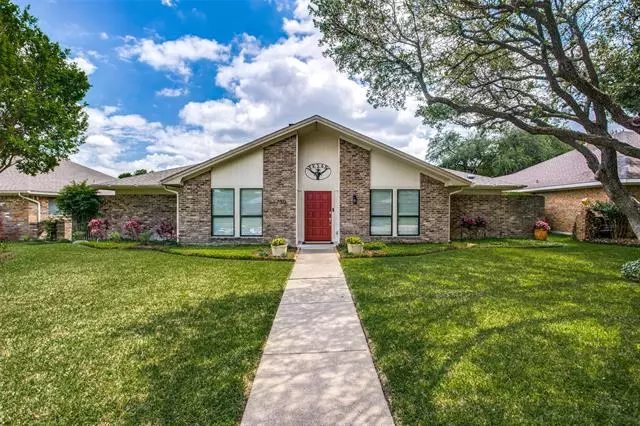 9730 Amberley Drive, Dallas, TX 75243