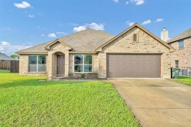 1428 Julie Street, Seagoville, TX 75159