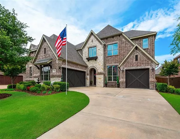 112 Crestbrook Drive, Rockwall, TX 75087