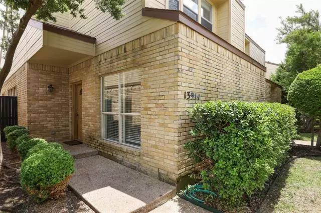 Dallas, TX 75240,13914 Preston Valley Place