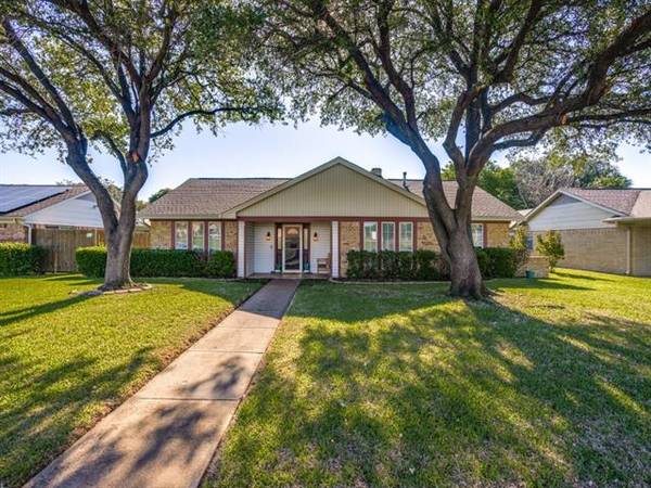 308 Amherst Avenue, Richardson, TX 75081