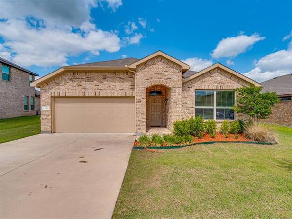 1724 Cross Creek Lane, Cleburne, TX 76033